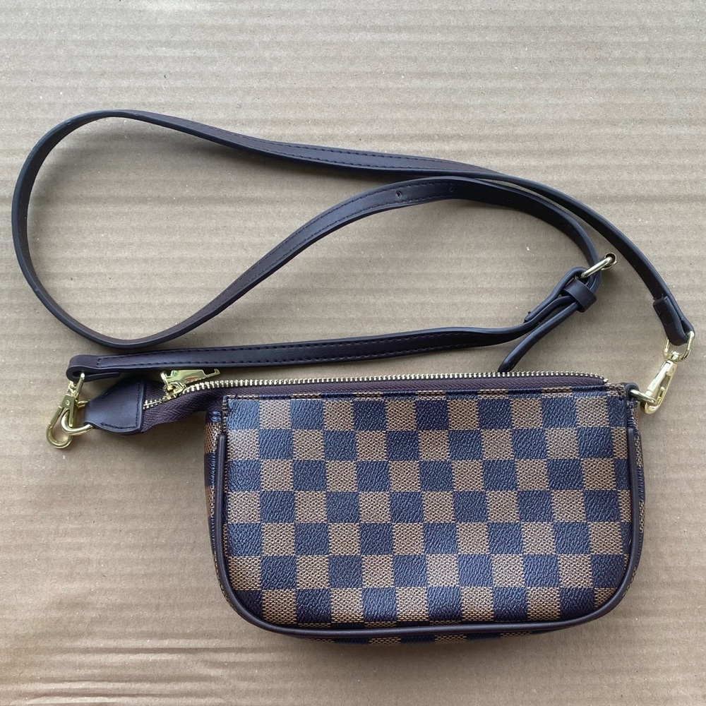 Brown crossbody bag